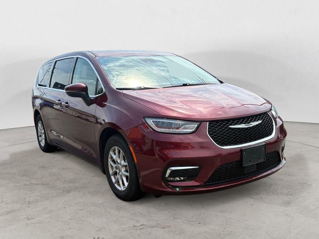 2023 CHRYSLER Pacifica