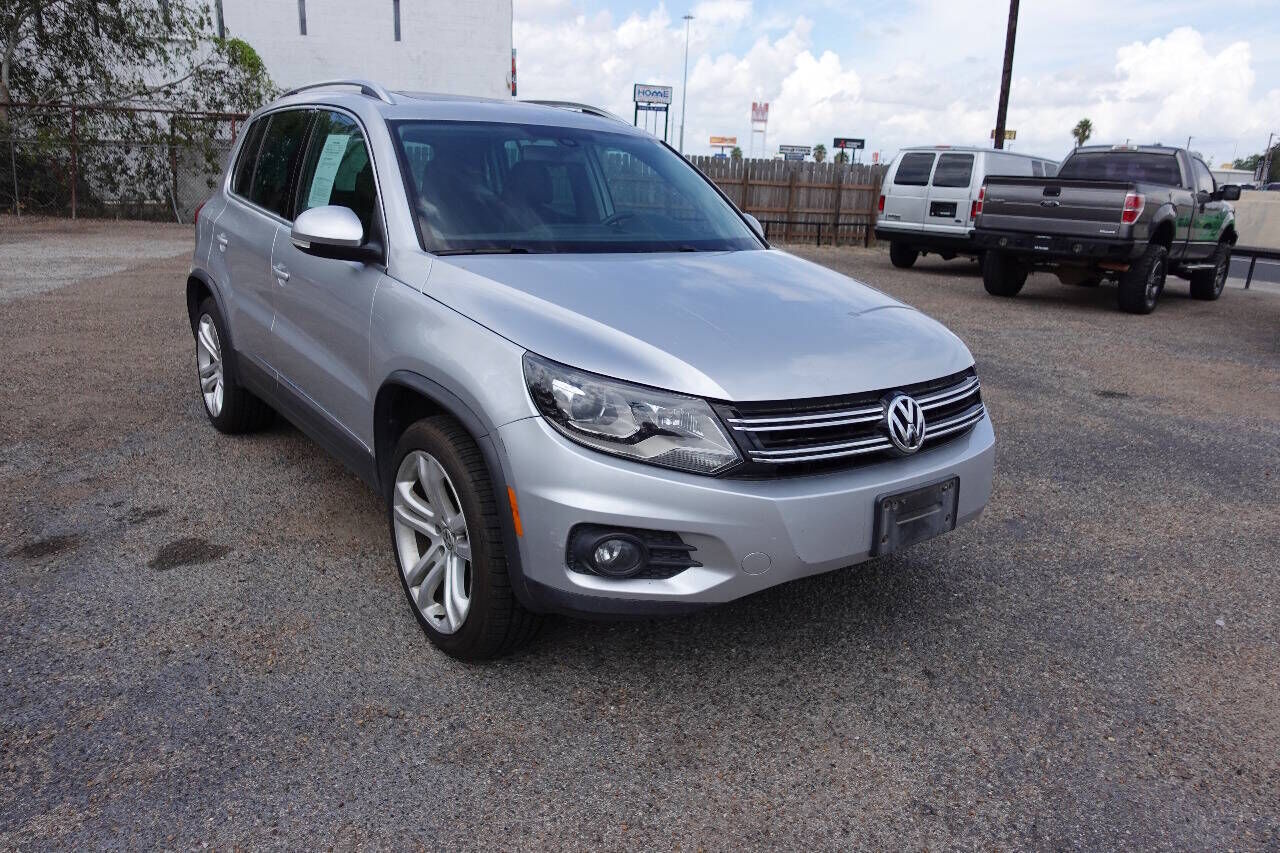 2013 VOLKSWAGEN Tiguan