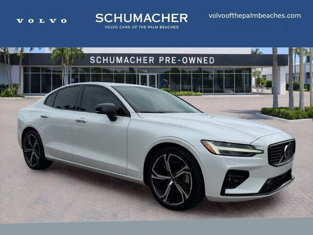 2024 VOLVO S60