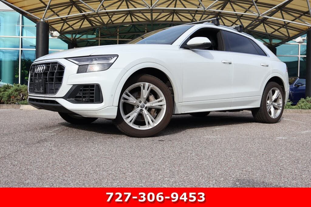 2020 AUDI Q8