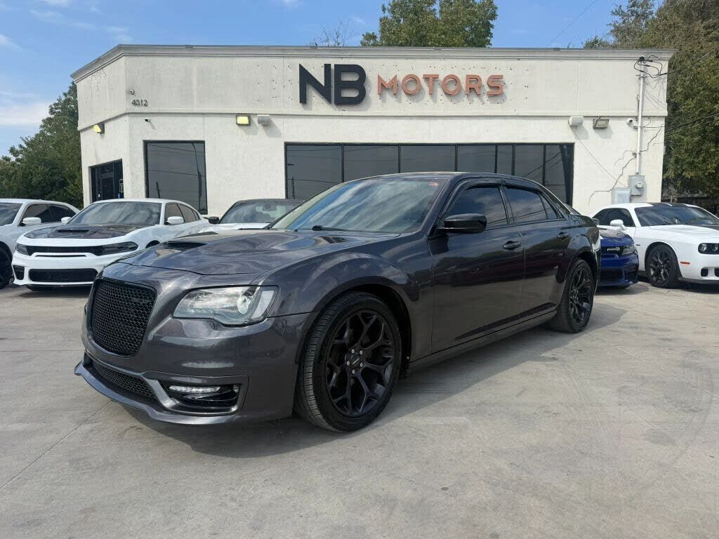 2021 CHRYSLER 300