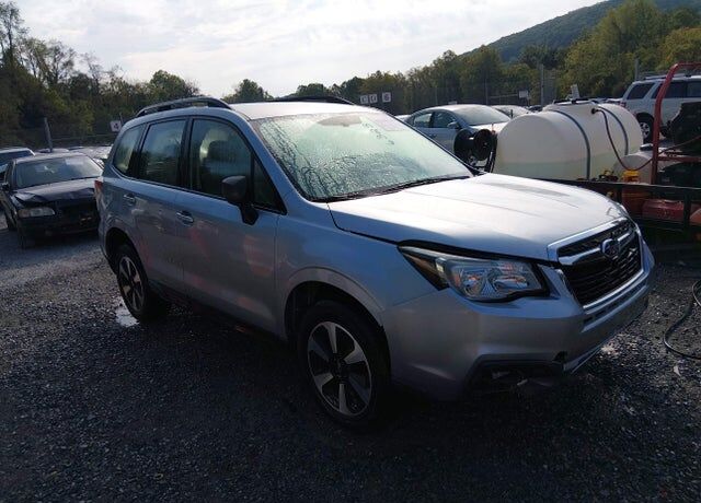2017 SUBARU Forester