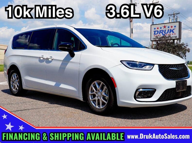 2025 CHRYSLER Pacifica