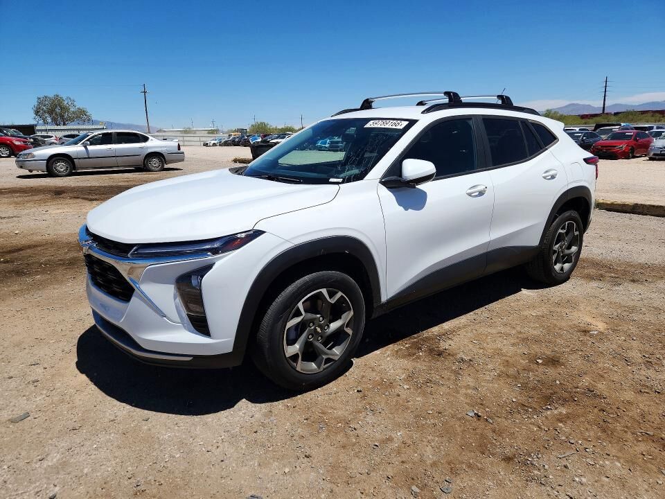 2024 CHEVROLET Trax