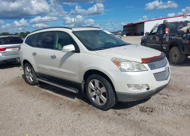 2011 CHEVROLET Traverse