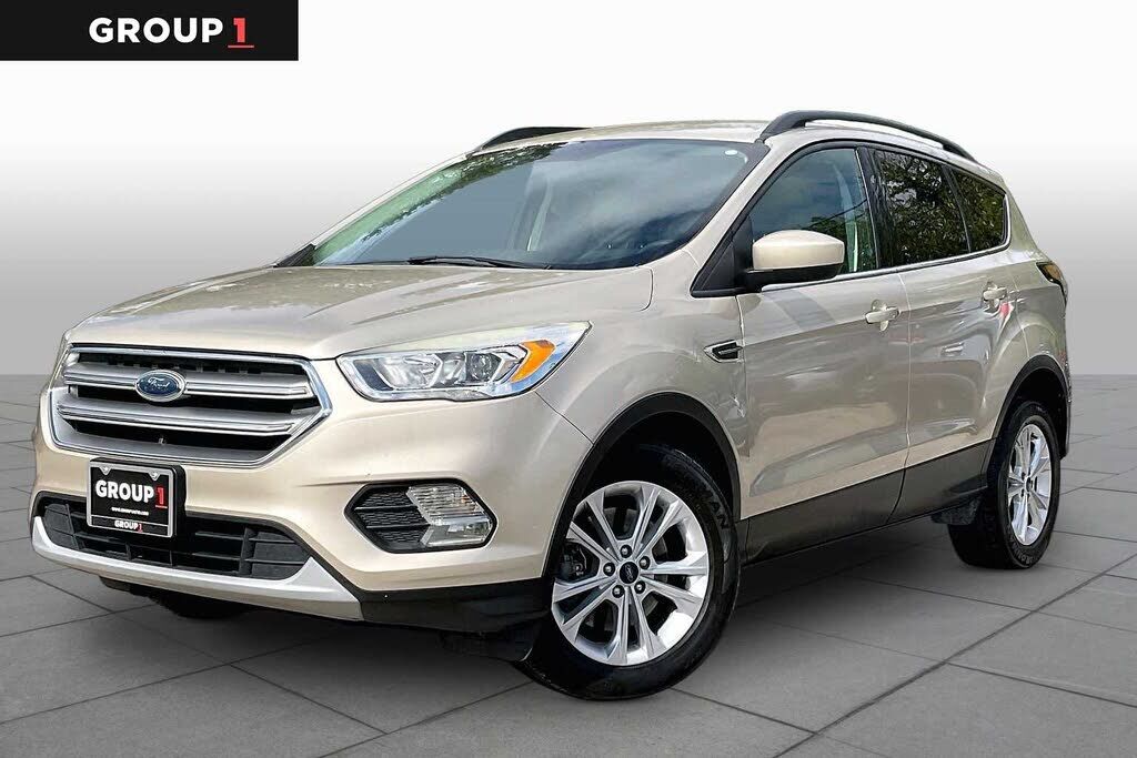 2017 FORD Escape