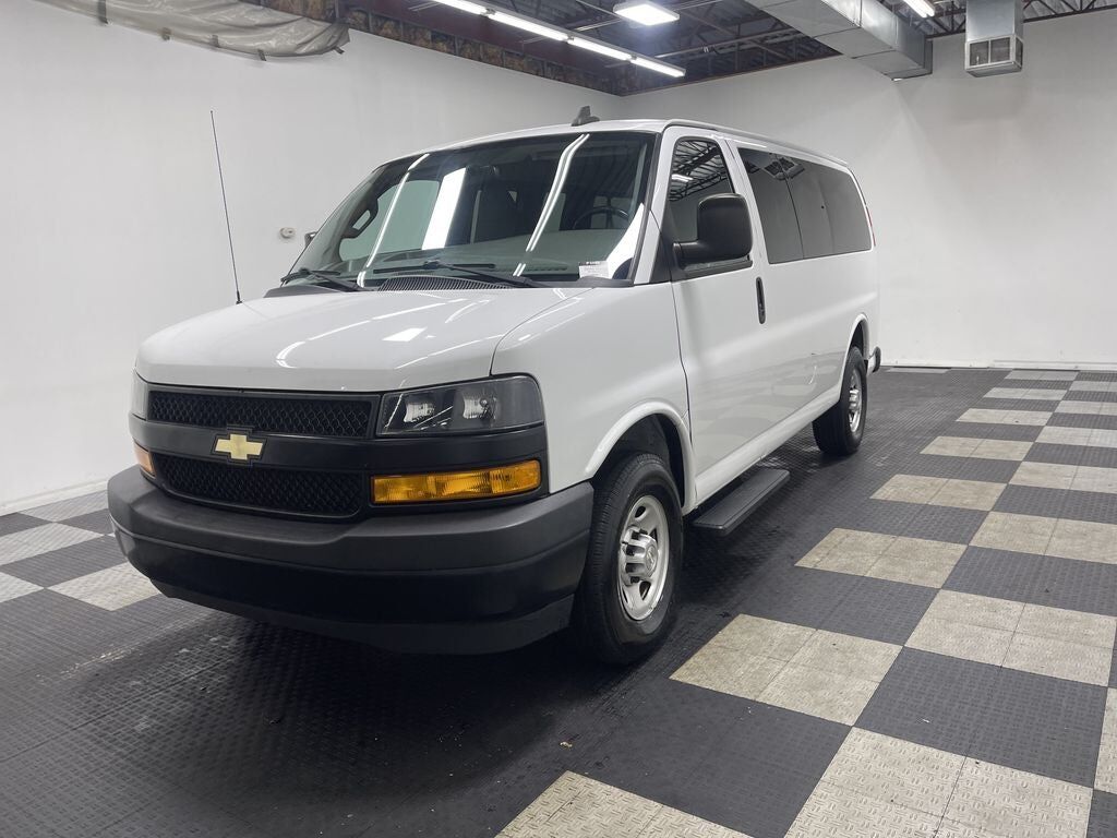 2021 CHEVROLET Express