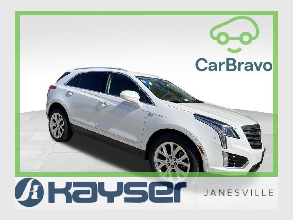 2017 CADILLAC XT5