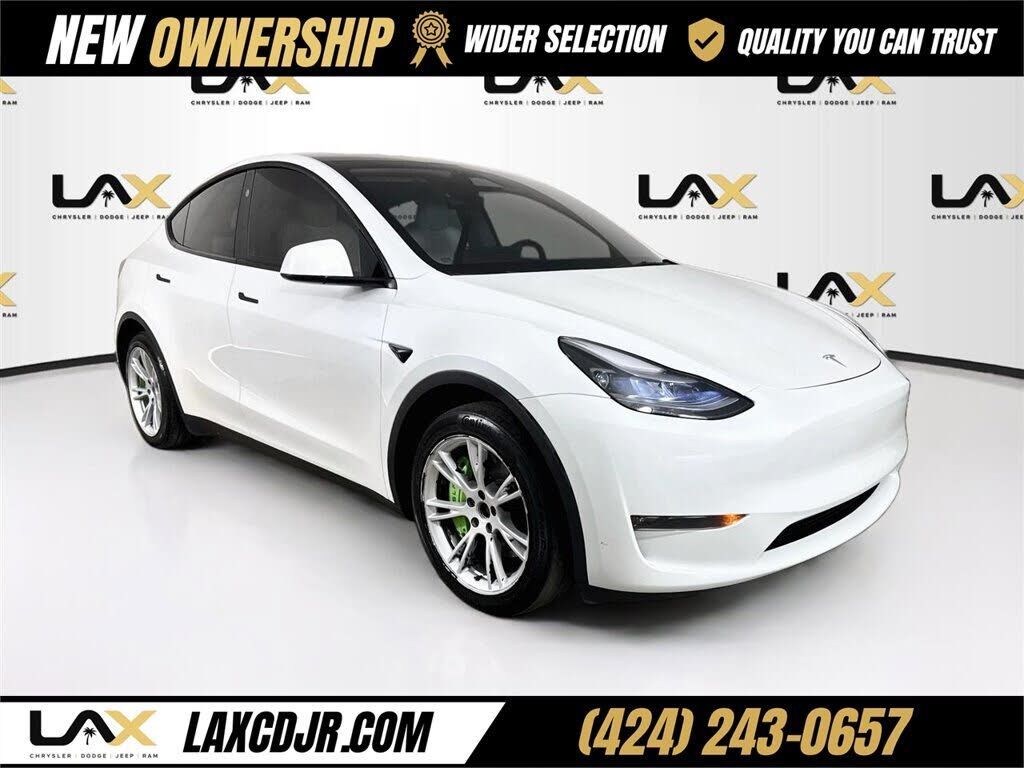 2023 TESLA Model Y