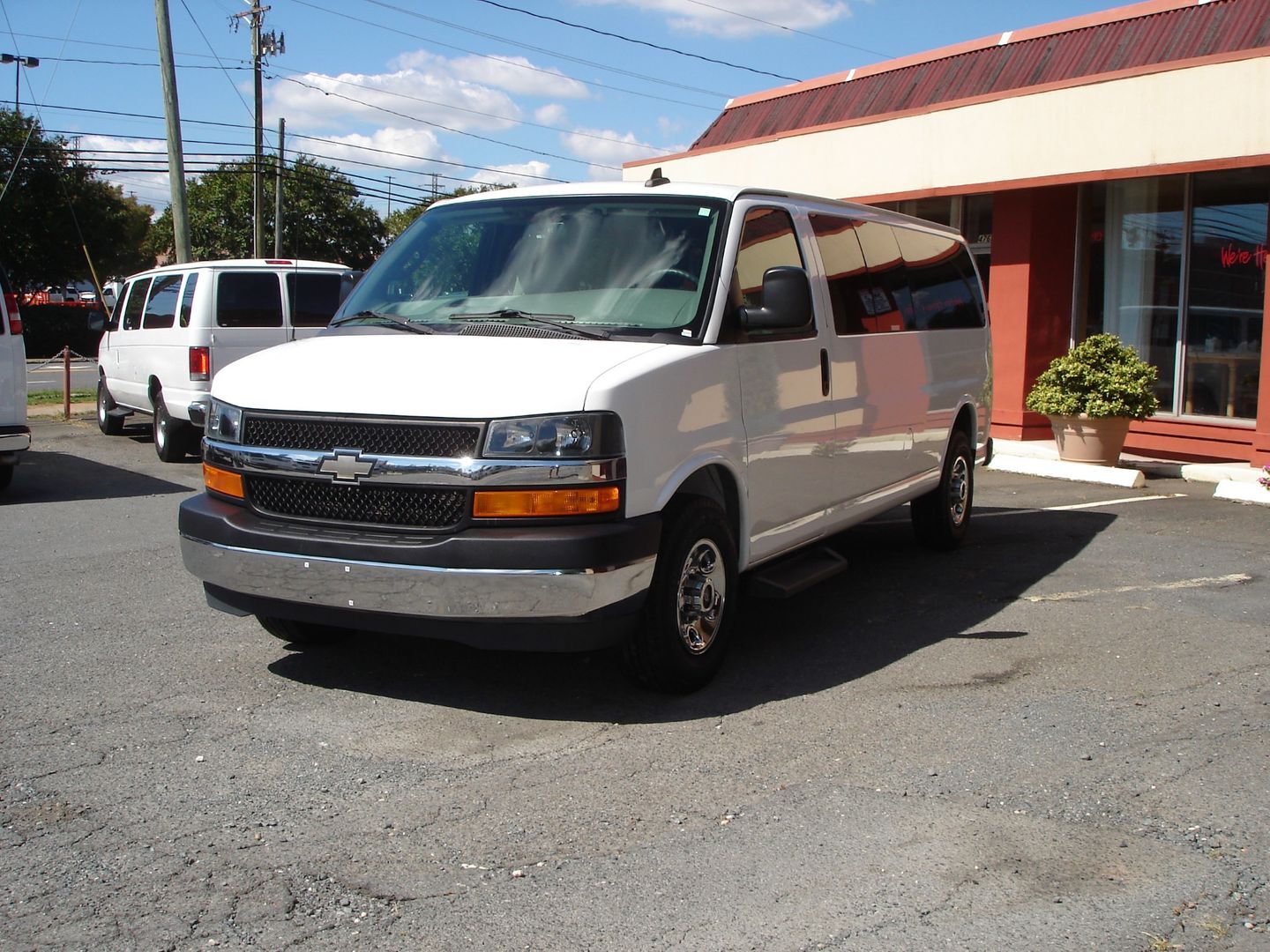 2017 CHEVROLET Express