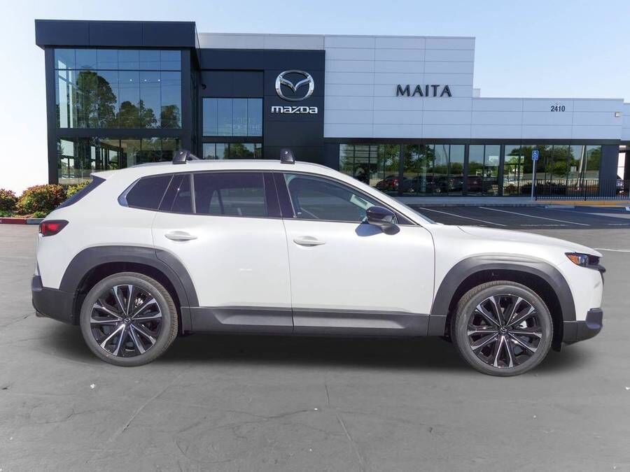 2026 MAZDA CX-50
