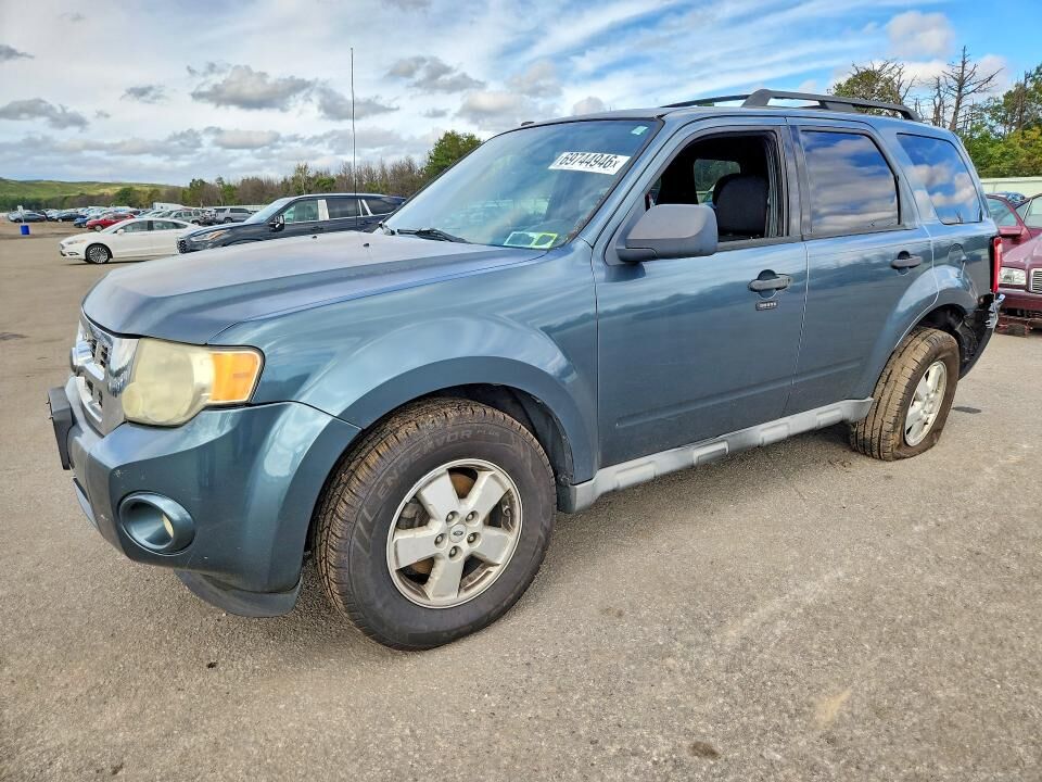 2010 FORD Escape