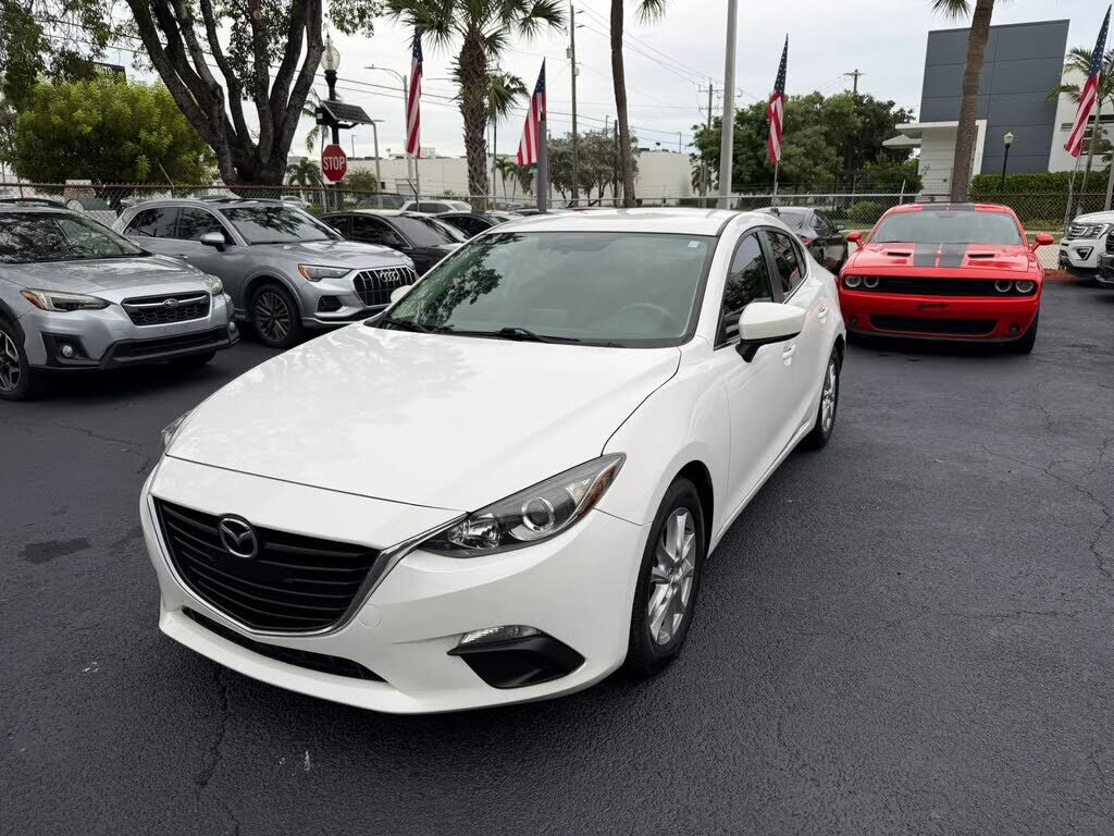 2016 MAZDA Mazda3