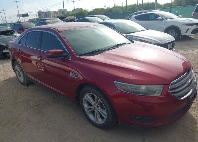 2015 FORD Taurus