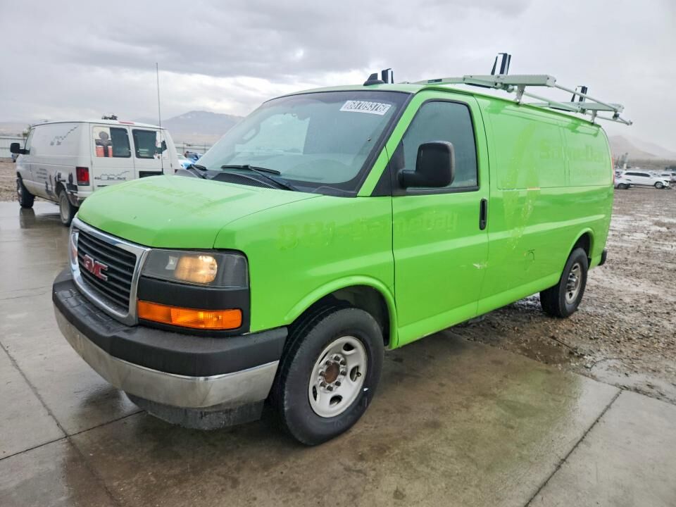 2017 GMC Savana