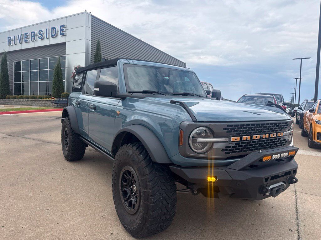 2022 FORD Bronco