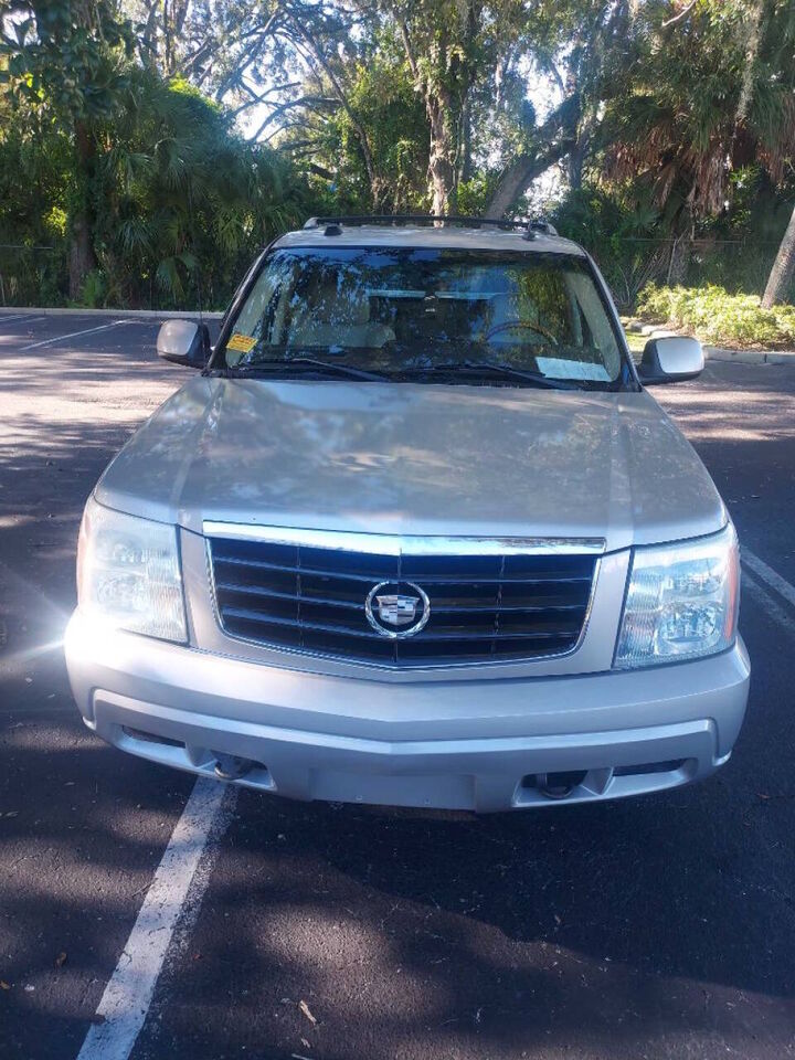 2005 CADILLAC Escalade