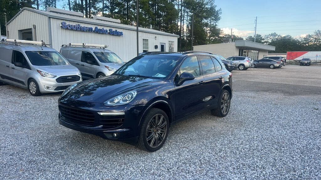 2018 PORSCHE Cayenne