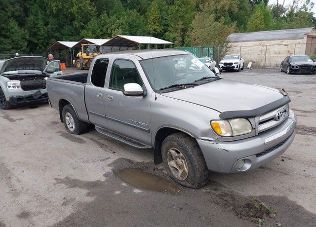 2003 TOYOTA Tundra