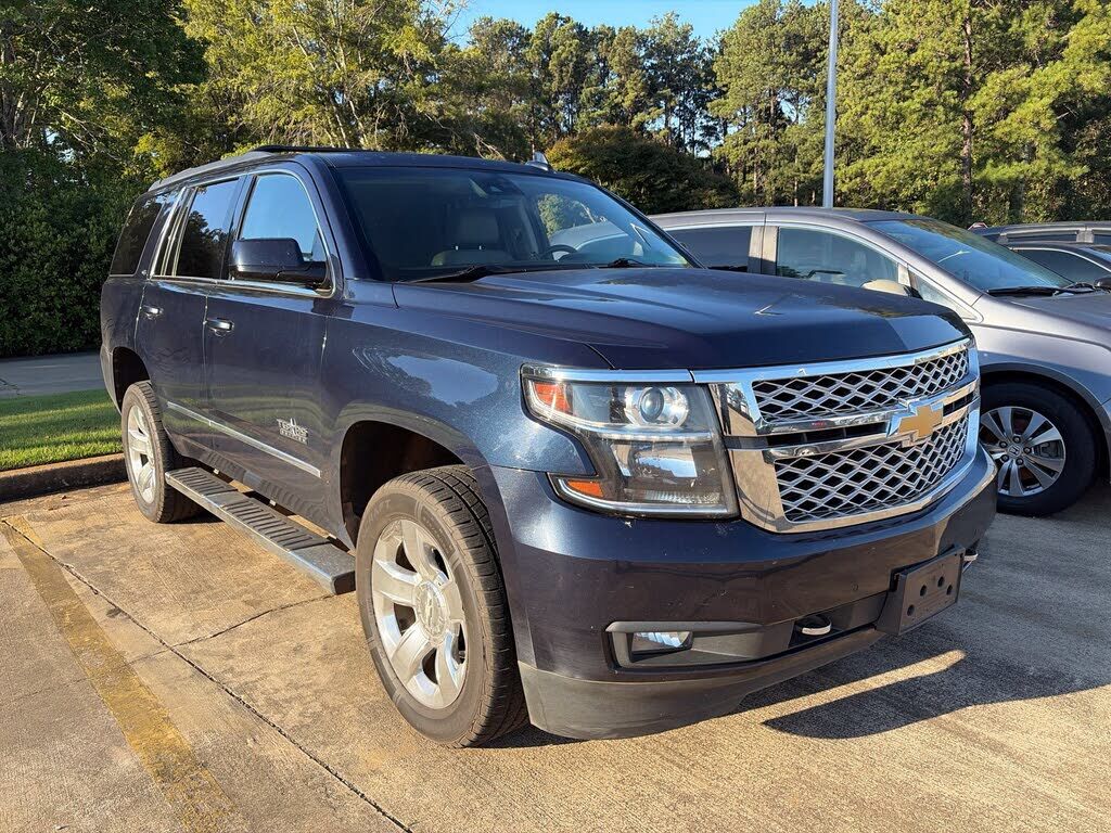 2017 CHEVROLET Tahoe