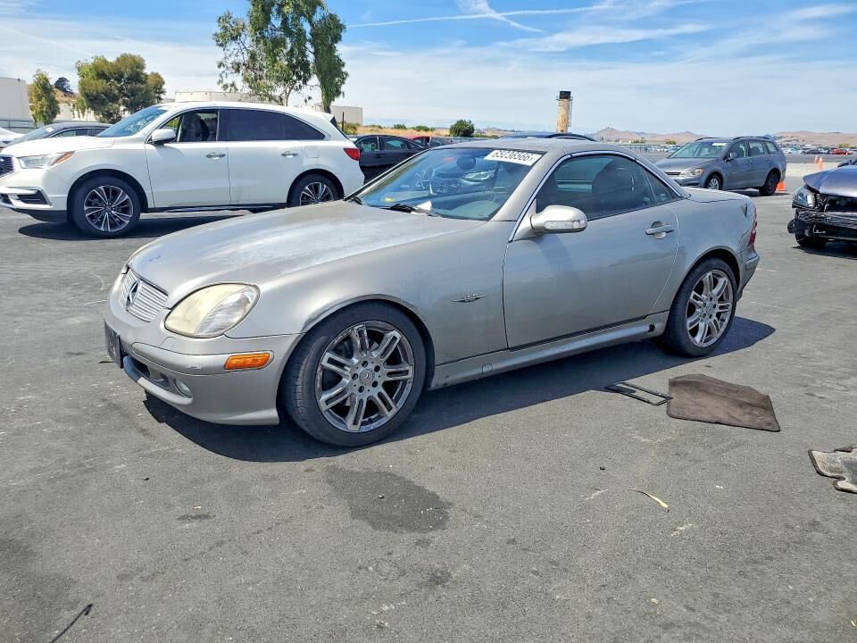 2004 MERCEDES-BENZ SLK-Class