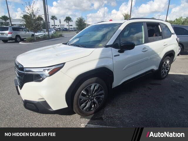 2025 SUBARU Forester