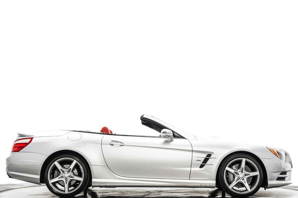 2013 Mercedes-Benz SL-Class