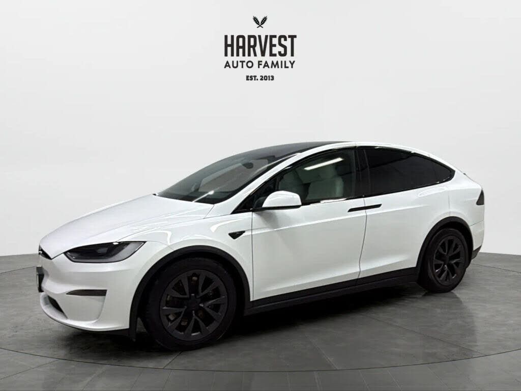 2024 TESLA Model X