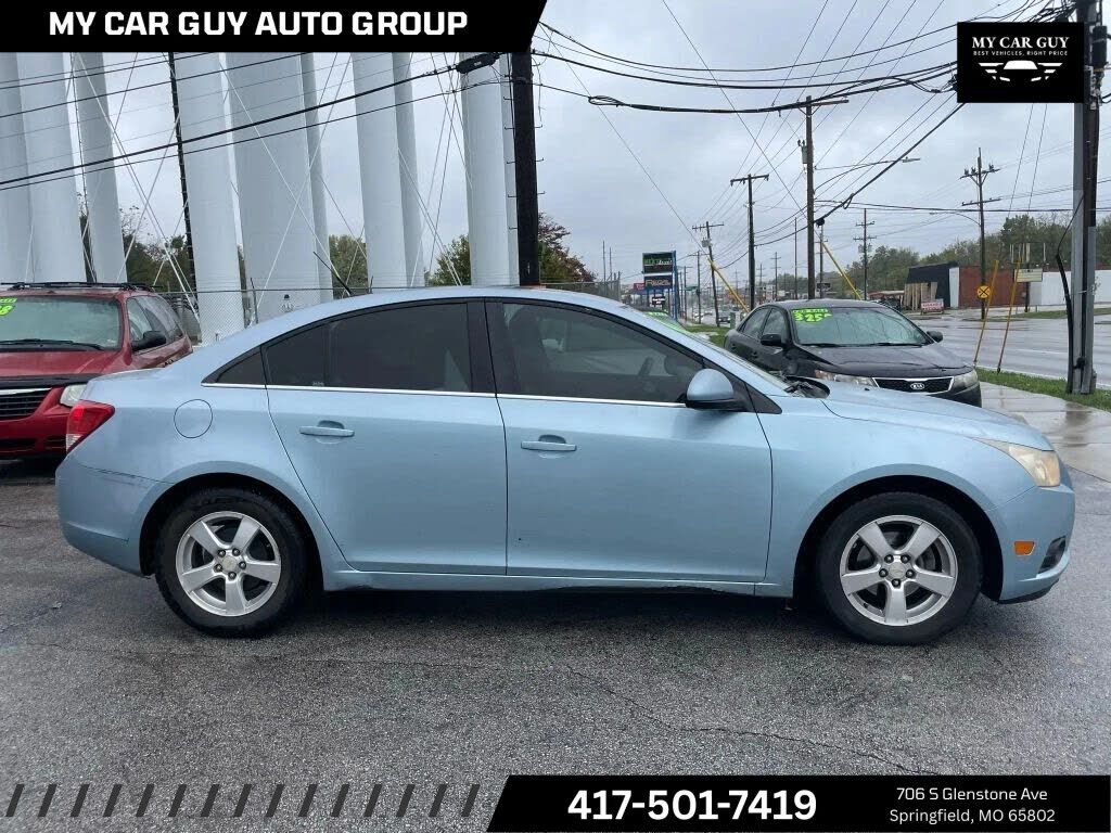 2011 CHEVROLET Cruze