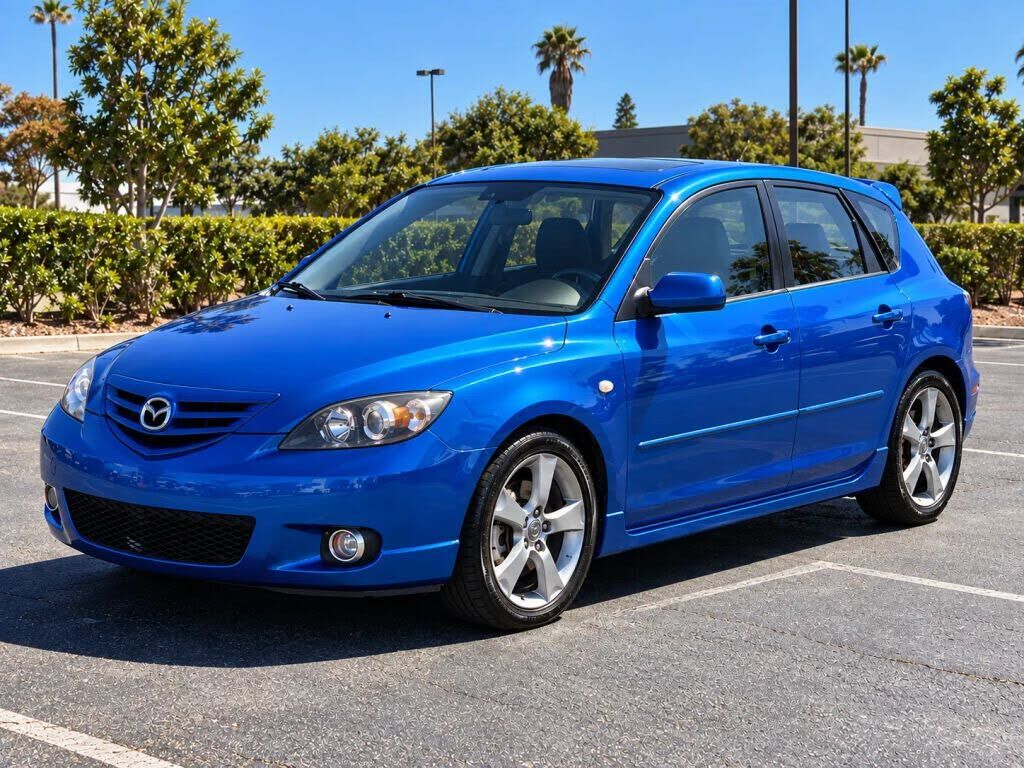 2004 MAZDA Mazda3