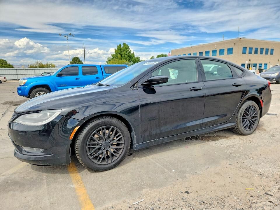 2015 CHRYSLER 200