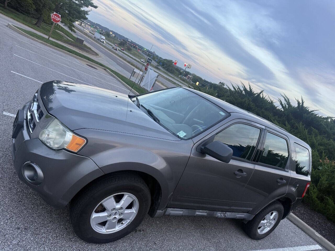 2009 FORD Escape