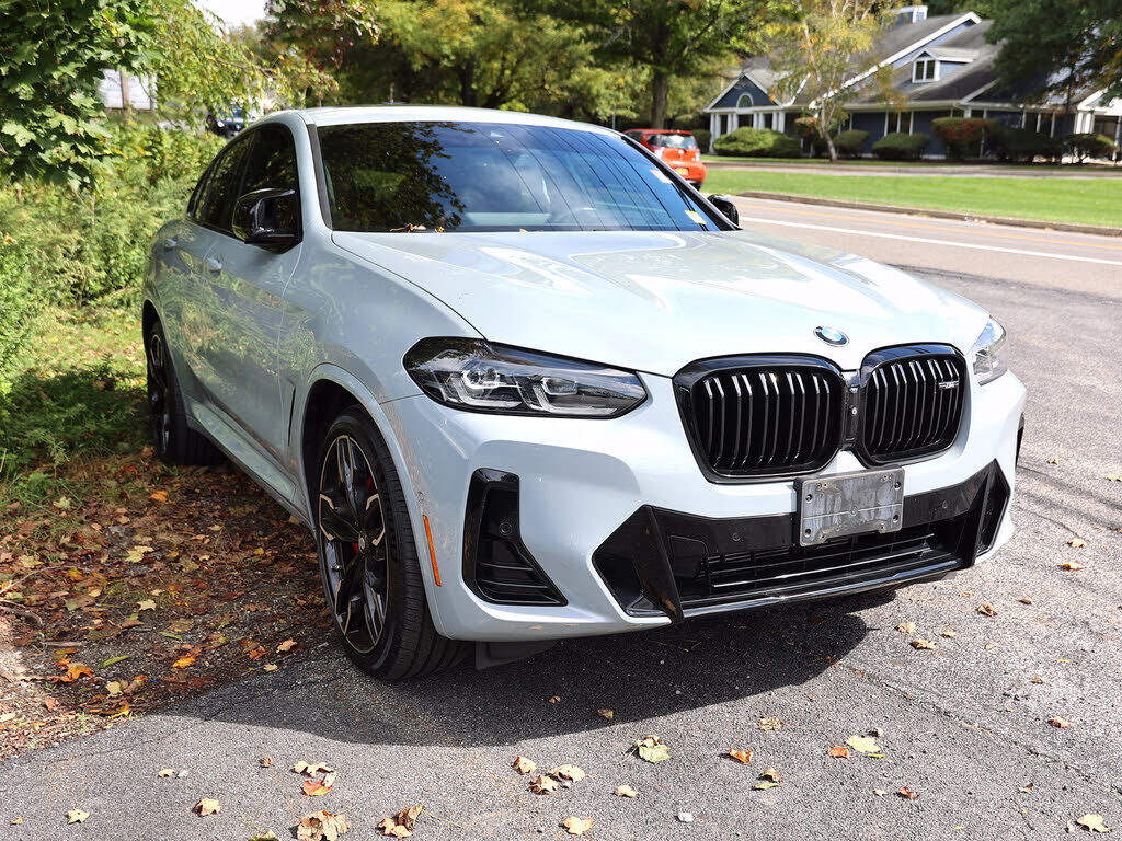 2023 BMW X4