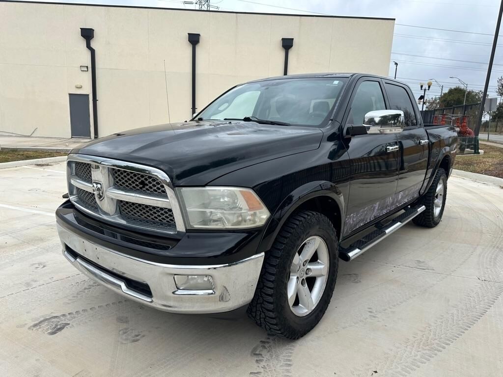 2012 DODGE Ram