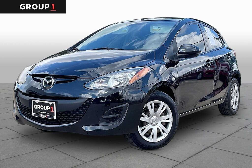 2014 MAZDA Mazda2