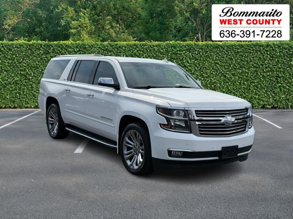 2016 CHEVROLET Suburban
