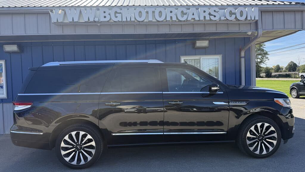 2024 LINCOLN Navigator L