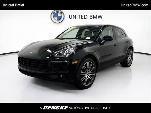 2018 PORSCHE Macan