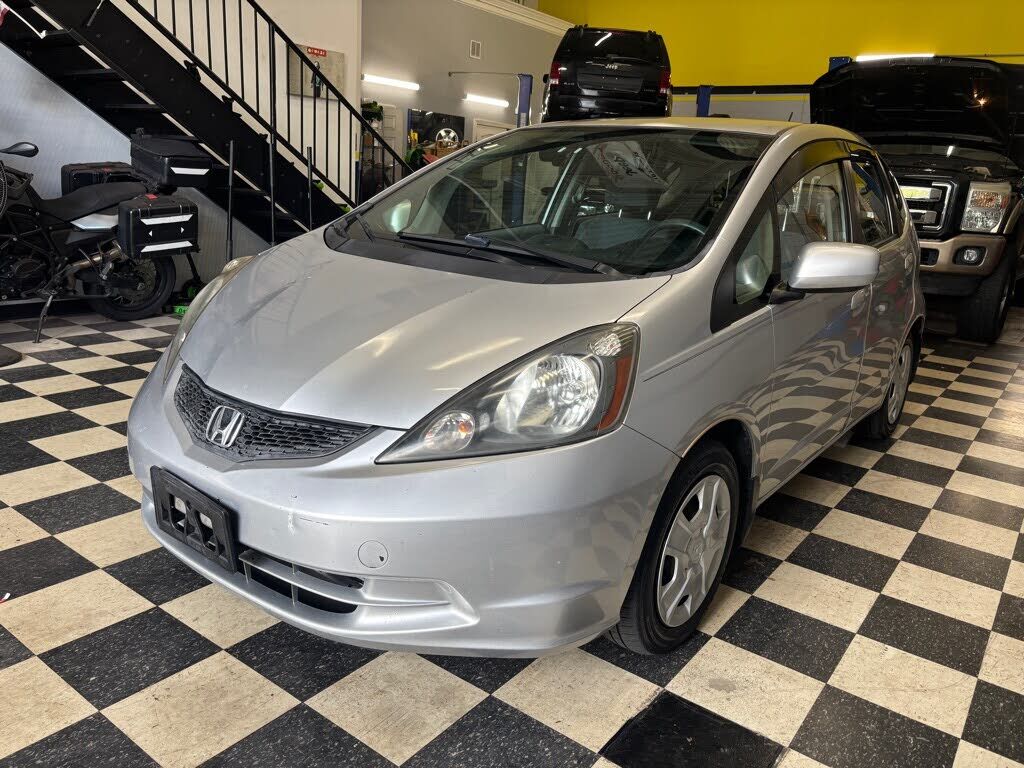 2012 HONDA Fit