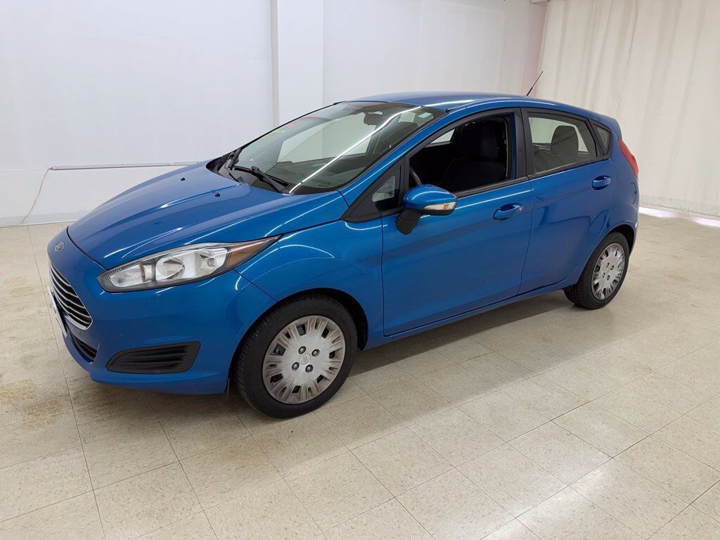 2015 FORD Fiesta