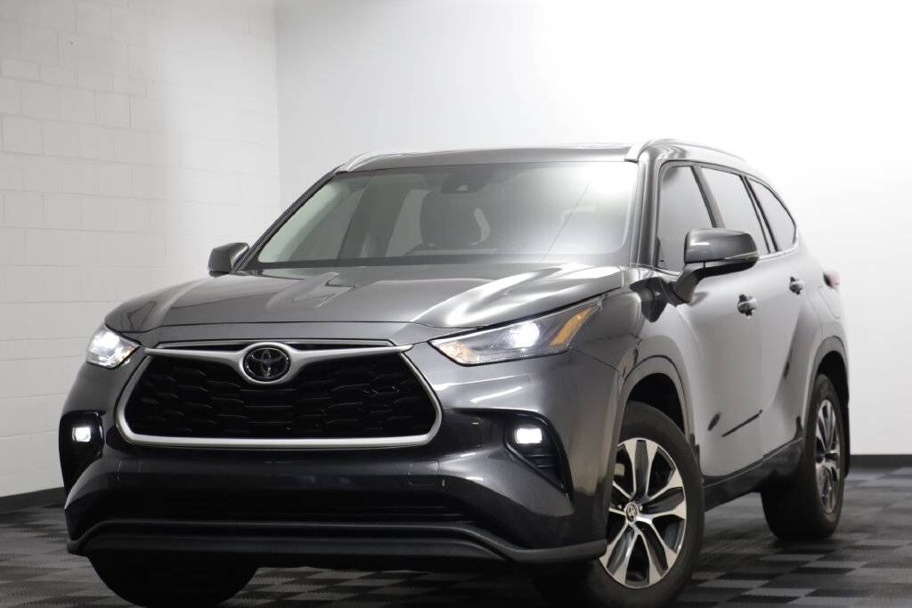 2025 TOYOTA Highlander