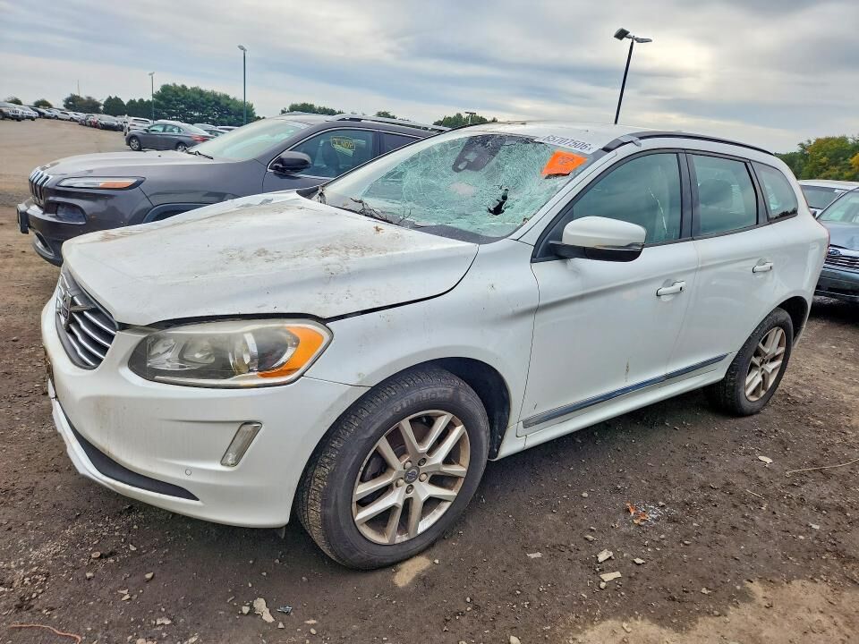 2017 VOLVO XC60