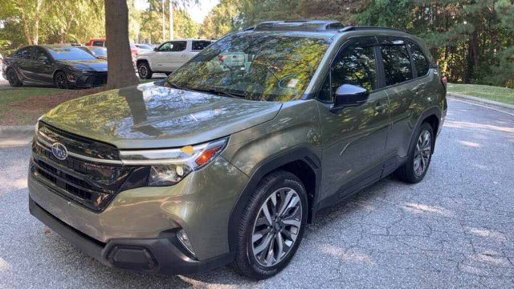 2025 SUBARU Forester