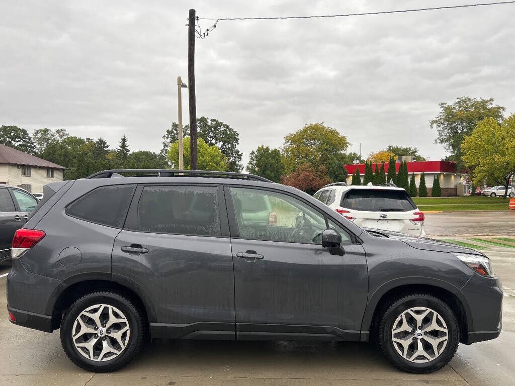 2020 SUBARU Forester
