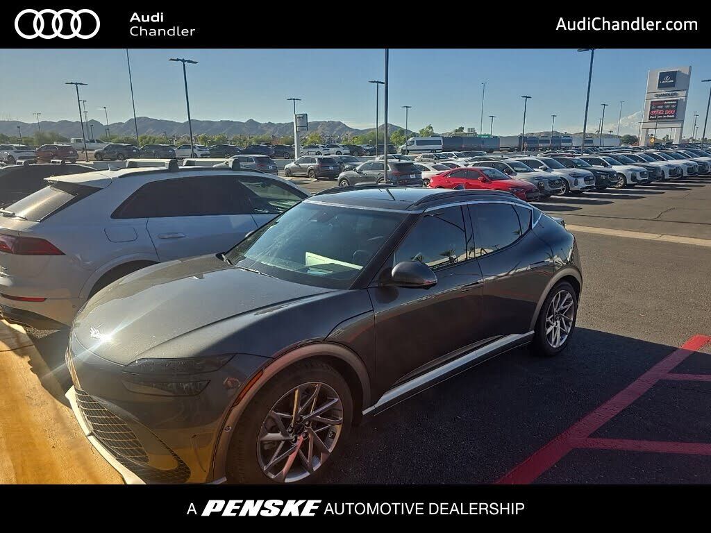 2023 GENESIS GV60