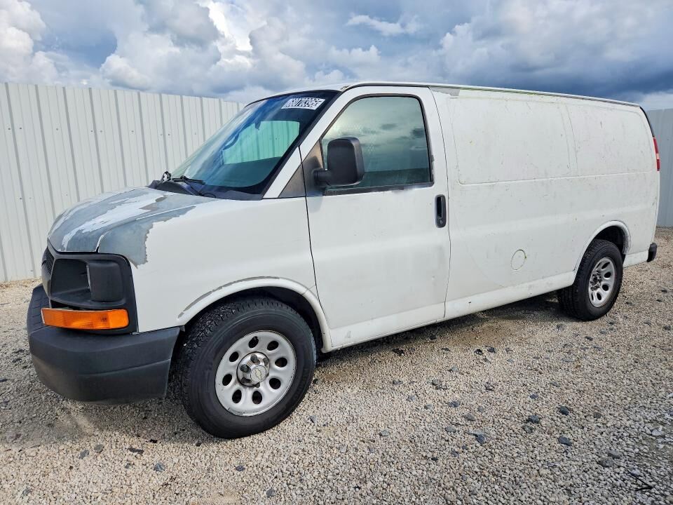 2012 CHEVROLET Express