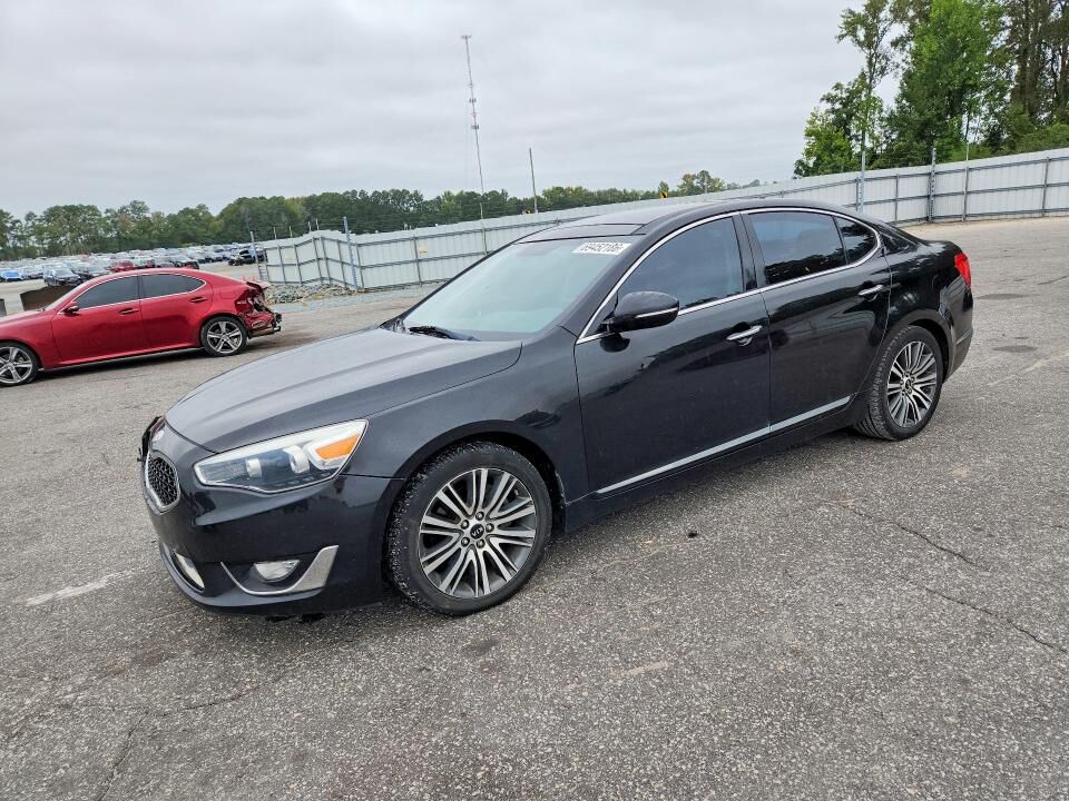 2014 KIA Cadenza
