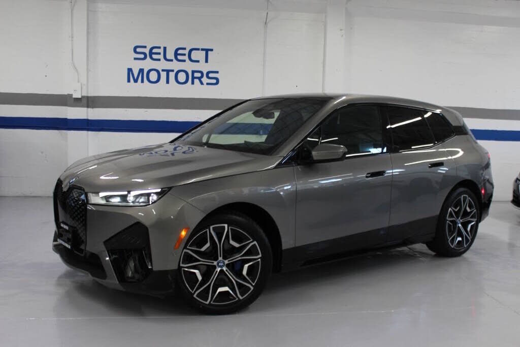 2025 BMW ix