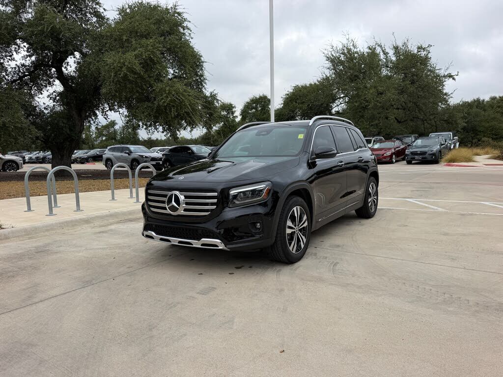2025 Mercedes-Benz GLB-Class