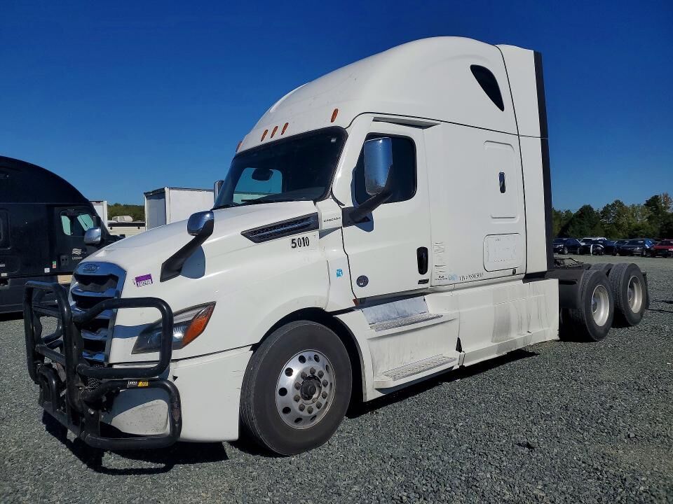 2022 FREIGHTLINER Cascadia